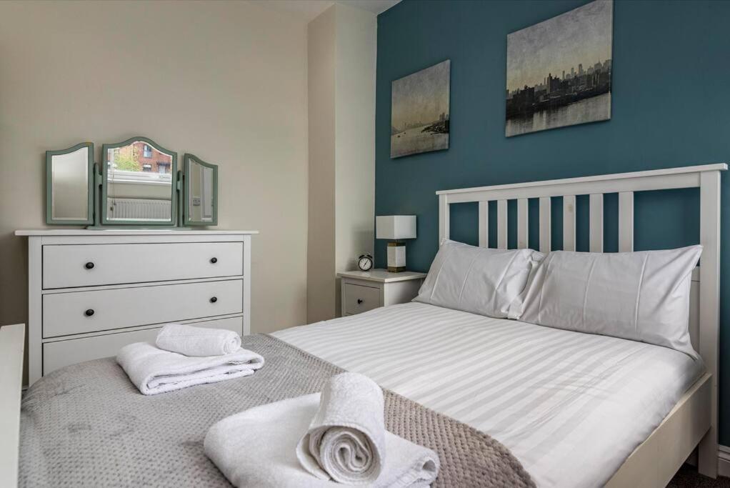 Dovecote House Beeston Private Parking 15Mins From Nottingham City Centre Close To Qmc Hospital Exterior foto