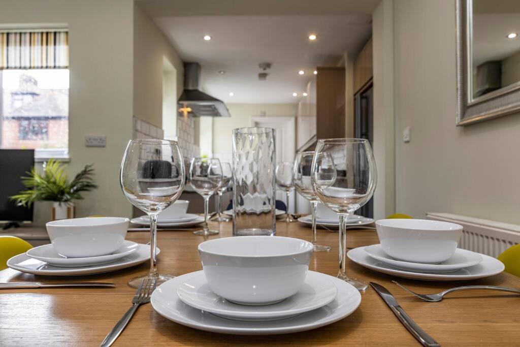 Dovecote House Beeston Private Parking 15Mins From Nottingham City Centre Close To Qmc Hospital Exterior foto